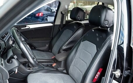 Volkswagen Tiguan II, 2021 год, 2 589 000 рублей, 10 фотография