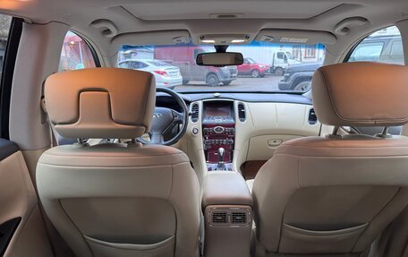 Infiniti QX50 I рестайлинг, 2017 год, 2 100 000 рублей, 7 фотография