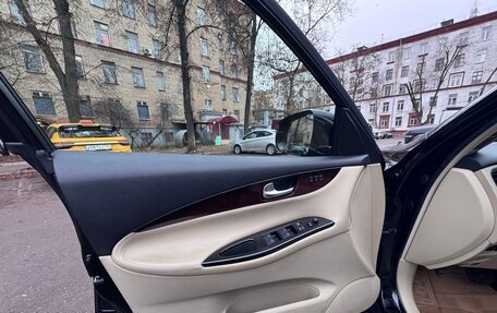 Infiniti QX50 I рестайлинг, 2017 год, 2 100 000 рублей, 13 фотография