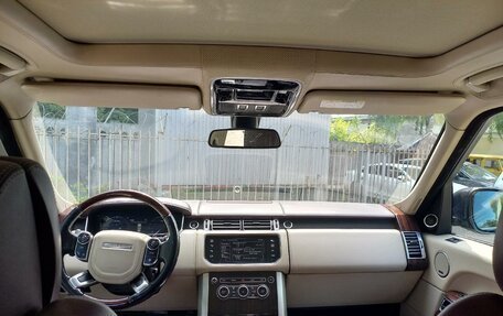 Land Rover Range Rover IV рестайлинг, 2014 год, 3 390 000 рублей, 5 фотография