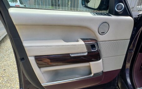 Land Rover Range Rover IV рестайлинг, 2014 год, 3 390 000 рублей, 9 фотография