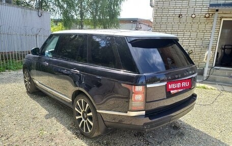 Land Rover Range Rover IV рестайлинг, 2014 год, 3 390 000 рублей, 4 фотография
