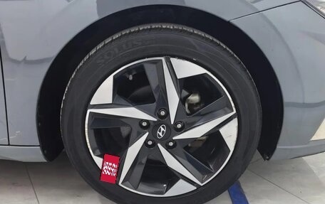 Hyundai Elantra, 2021 год, 1 400 000 рублей, 15 фотография