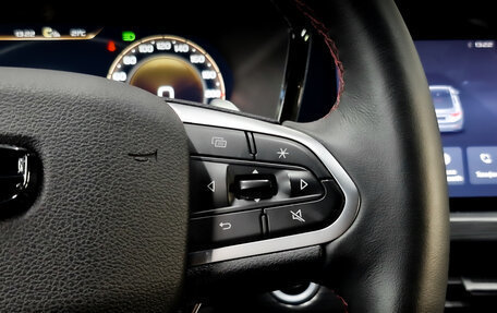 Geely Tugella FY11, 2024 год, 3 400 000 рублей, 29 фотография