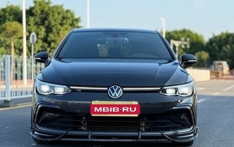 Volkswagen Golf VIII, 2023 год, 1 440 000 рублей, 2 фотография