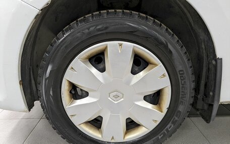 Renault Logan II, 2017 год, 790 000 рублей, 17 фотография