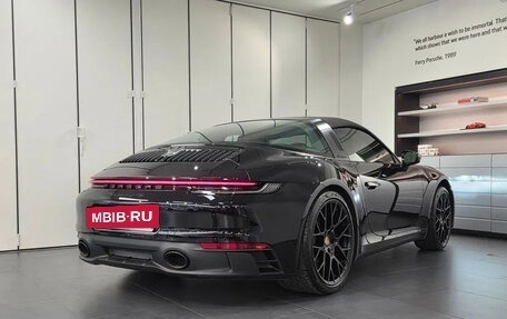 Porsche 911, 2024 год, 24 350 124 рублей, 2 фотография