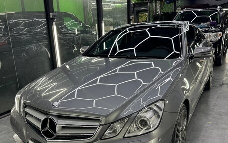 Mercedes-Benz E-Класс, 2009 год, 1 890 000 рублей, 2 фотография