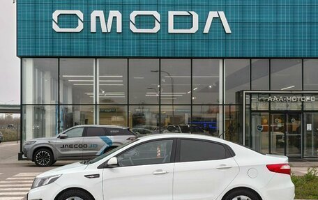 KIA Rio III рестайлинг, 2012 год, 660 000 рублей, 2 фотография