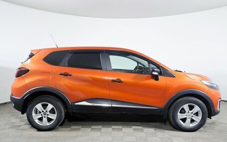 Renault Kaptur I рестайлинг, 2018 год, 1 650 000 рублей, 4 фотография