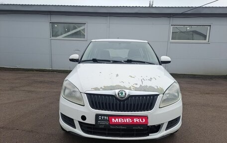 Skoda Fabia II, 2012 год, 299 000 рублей, 2 фотография