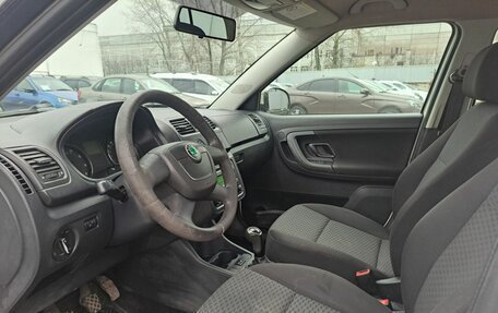 Skoda Fabia II, 2012 год, 299 000 рублей, 16 фотография