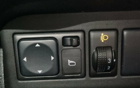 Nissan Note II рестайлинг, 2008 год, 390 000 рублей, 17 фотография