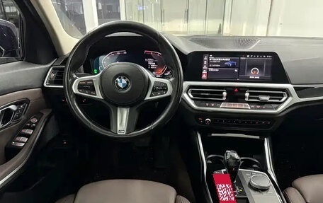BMW 3 серия, 2021 год, 2 910 586 рублей, 8 фотография