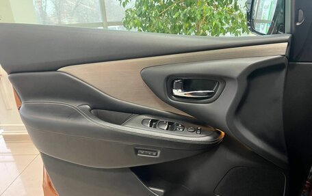 Nissan Murano, 2016 год, 2 310 000 рублей, 15 фотография