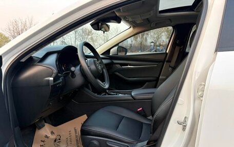 Mazda 3, 2022 год, 1 260 000 рублей, 9 фотография