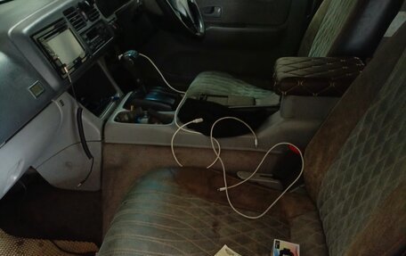 Mazda Bongo Friendee i рестайлинг, 1996 год, 510 000 рублей, 5 фотография