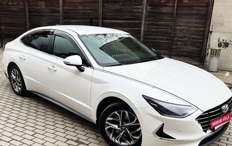 Hyundai Sonata VIII, 2019 год, 1 500 000 рублей, 6 фотография