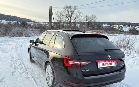 Skoda Superb III рестайлинг, 2016 год, 3 490 000 рублей, 4 фотография