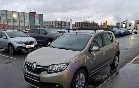 Renault Sandero II рестайлинг, 2015 год, 798 000 рублей, 3 фотография