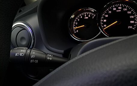 Renault Sandero II рестайлинг, 2015 год, 798 000 рублей, 11 фотография