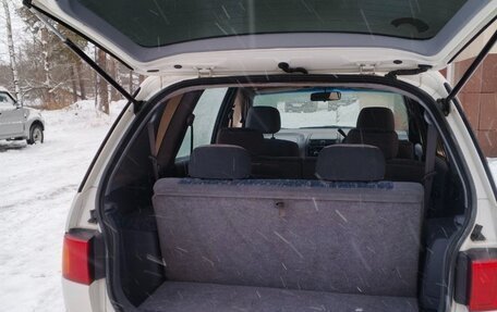 Toyota Ipsum II, 1997 год, 550 000 рублей, 11 фотография