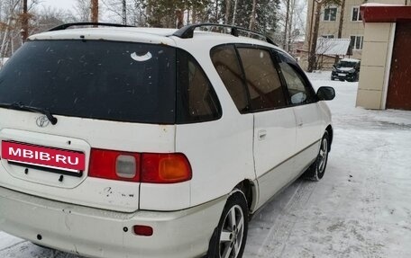 Toyota Ipsum II, 1997 год, 550 000 рублей, 6 фотография
