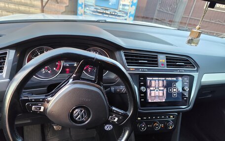 Volkswagen Tiguan II, 2020 год, 2 150 000 рублей, 9 фотография