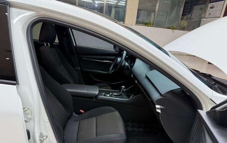 Mazda 3, 2022 год, 1 420 000 рублей, 13 фотография