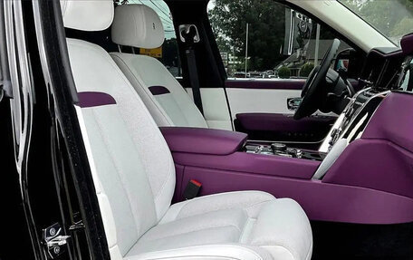 Rolls-Royce Cullinan, 2025 год, 56 095 000 рублей, 15 фотография