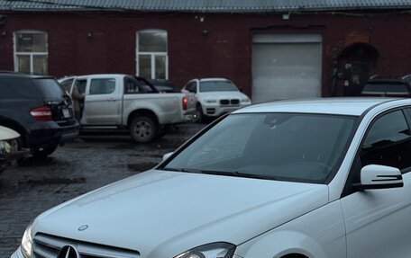 Mercedes-Benz C-Класс, 2012 год, 1 450 000 рублей, 2 фотография