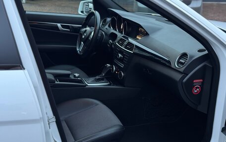 Mercedes-Benz C-Класс, 2012 год, 1 450 000 рублей, 33 фотография