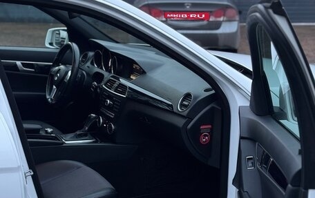 Mercedes-Benz C-Класс, 2012 год, 1 450 000 рублей, 32 фотография