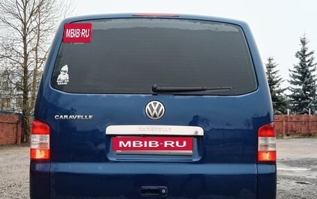 Volkswagen Caravelle T5, 2005 год, 980 000 рублей, 3 фотография