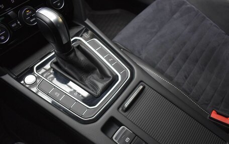 Volkswagen Passat B8 рестайлинг, 2020 год, 2 250 000 рублей, 14 фотография