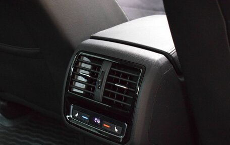 Volkswagen Passat B8 рестайлинг, 2020 год, 2 250 000 рублей, 21 фотография