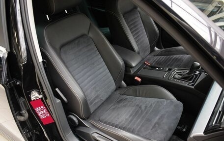 Volkswagen Passat B8 рестайлинг, 2020 год, 2 250 000 рублей, 19 фотография