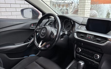 Mazda 6, 2017 год, 1 850 000 рублей, 3 фотография