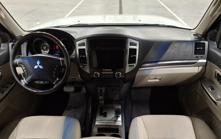 Mitsubishi Pajero IV, 2020 год, 3 300 000 рублей, 17 фотография