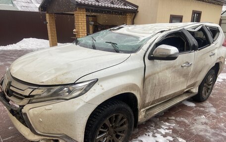 Mitsubishi Pajero Sport III рестайлинг, 2018 год, 1 250 000 рублей, 4 фотография