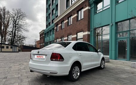 Volkswagen Polo VI (EU Market), 2015 год, 960 000 рублей, 4 фотография