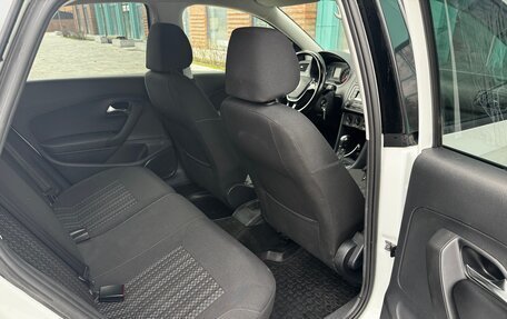 Volkswagen Polo VI (EU Market), 2015 год, 960 000 рублей, 11 фотография