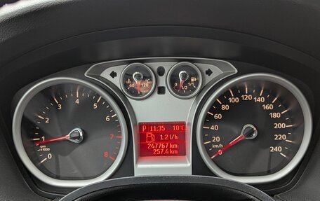 Ford Focus II рестайлинг, 2011 год, 625 000 рублей, 24 фотография