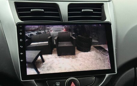 Hyundai Solaris II рестайлинг, 2014 год, 950 000 рублей, 18 фотография