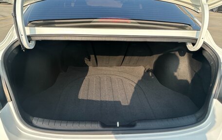 Hyundai Elantra, 2022 год, 1 580 000 рублей, 22 фотография