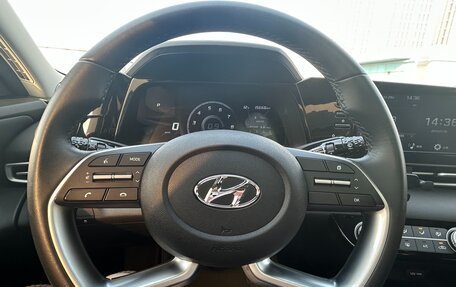 Hyundai Elantra, 2022 год, 1 580 000 рублей, 35 фотография