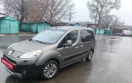 Peugeot Partner II рестайлинг 2, 2010 год, 620 000 рублей, 5 фотография