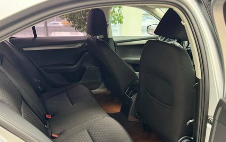 Skoda Octavia, 2017 год, 1 800 000 рублей, 13 фотография