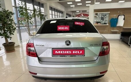 Skoda Octavia, 2017 год, 1 800 000 рублей, 6 фотография