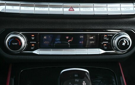 FAW Bestune T77, 2024 год, 2 090 000 рублей, 18 фотография